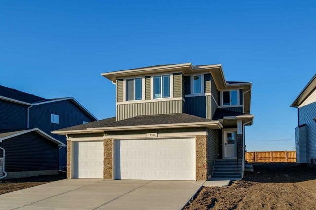 138 Northern Lights Crescent, Langdon