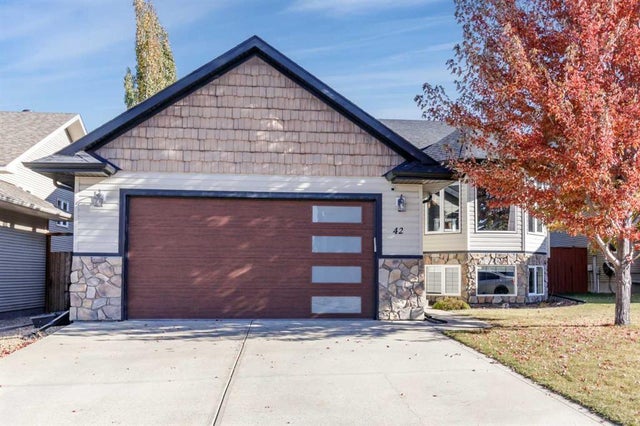 42 Lindman Close, Sylvan Lake