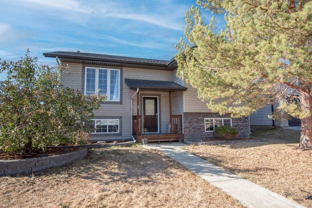 1 Pine Crescent, Blackfalds