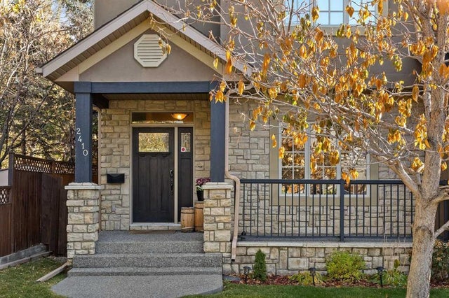 2410 26 Street Sw, Calgary