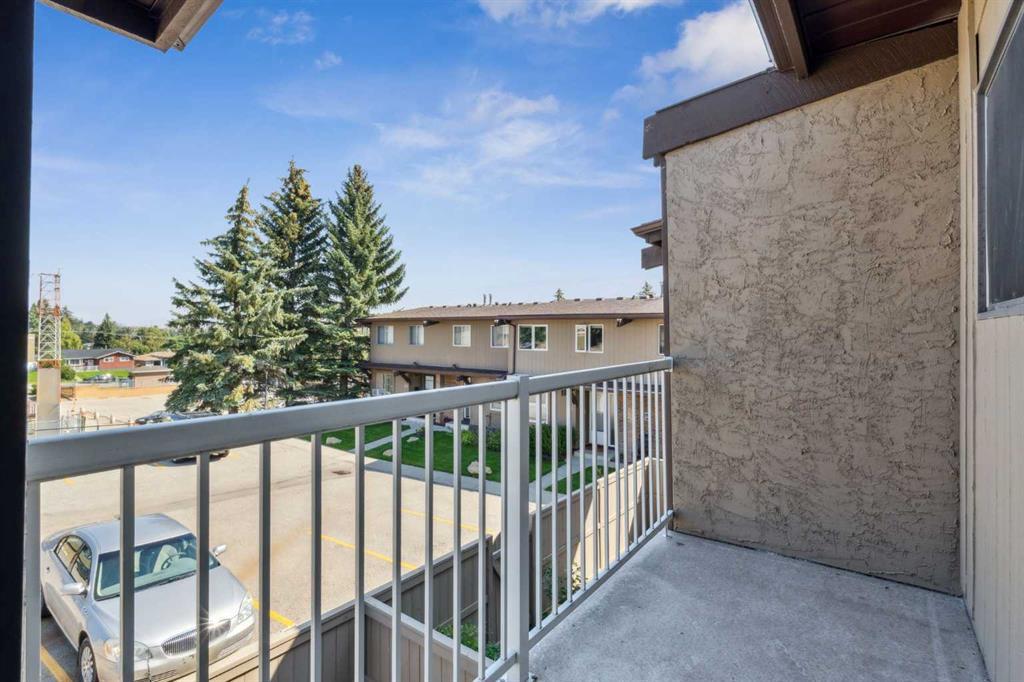 21, 1055 72 Avenue Nw Calgary Alberta T2K 5S4 Huntington Hills Home For Sale