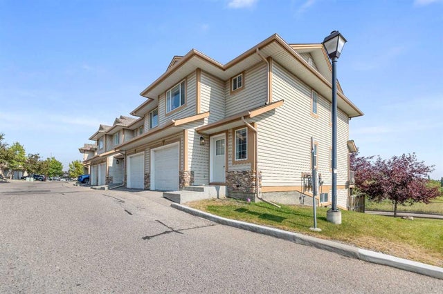 4 Citadel Point Nw, Calgary