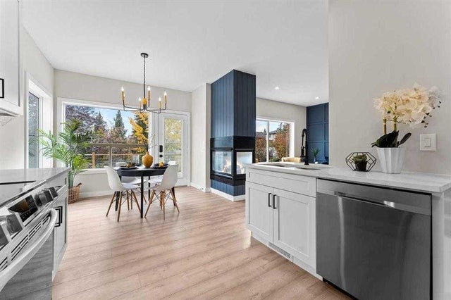 43 Bridlewood Green Sw, Calgary
