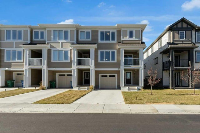 827 Windbury Street Sw, Airdrie