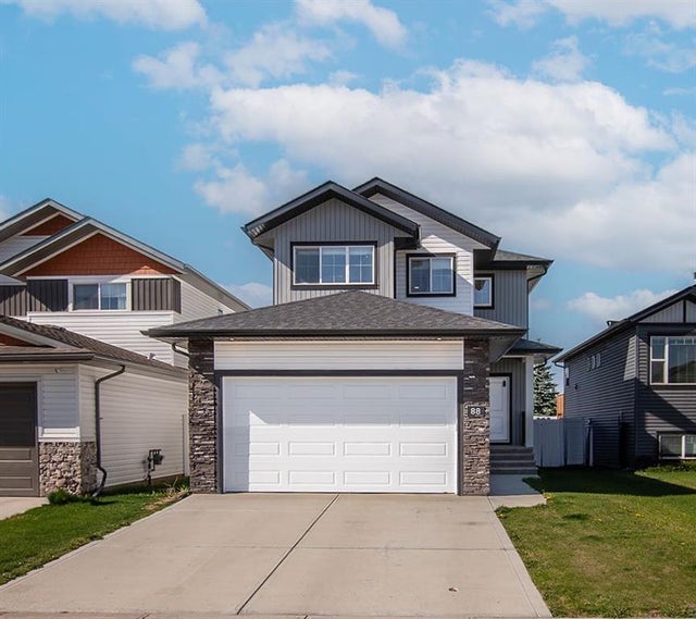 88 Henderson Crescent, Penhold