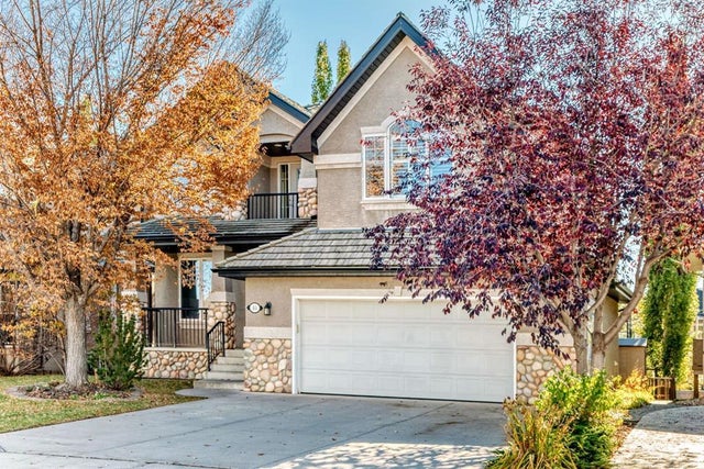 84 Evergreen Lane Sw, Calgary