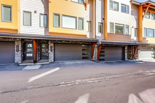 104a, 1101 Three Sisters Parkway, Canmore