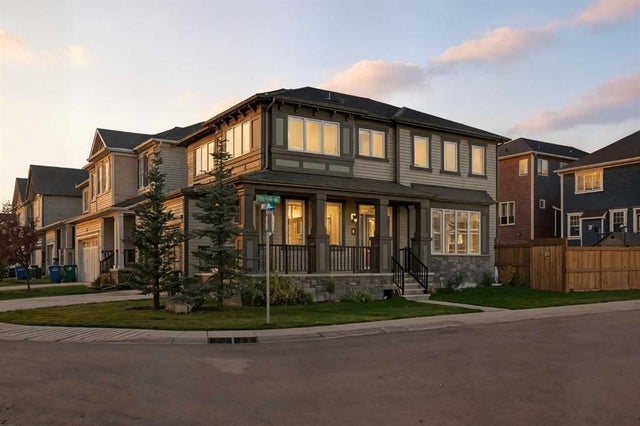 5 Osborne Gate Sw, Airdrie