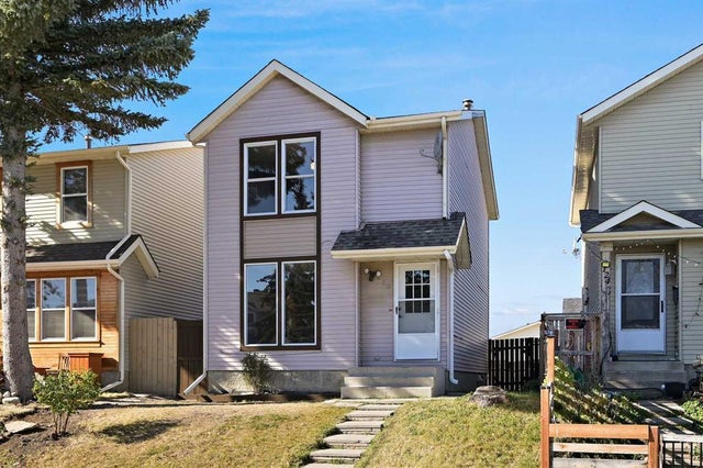 128 Castlegreen Close Ne, Calgary