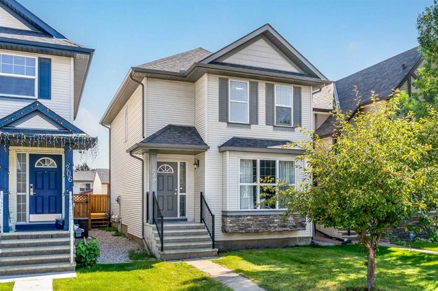 210 Cranberry Place Se, Calgary