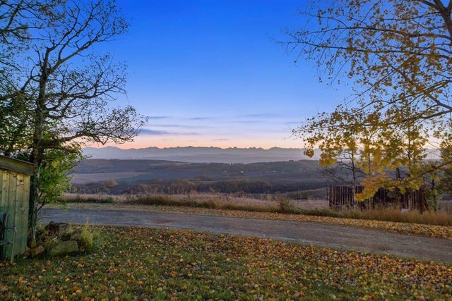 64243 306 Avenue W, Rural Foothills County