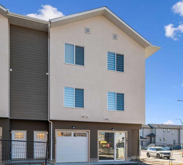 102, 95 Saddlecrest Circle Ne, Calgary