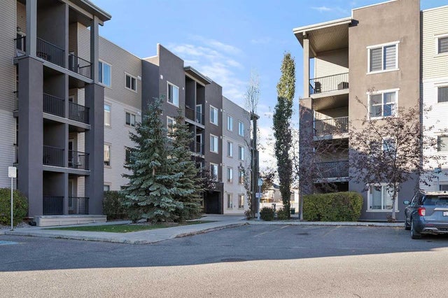 3309, 403 Mackenzie Way Sw, Airdrie