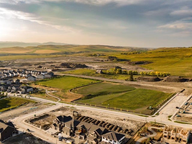 512 Heritage Boulevard, Cochrane