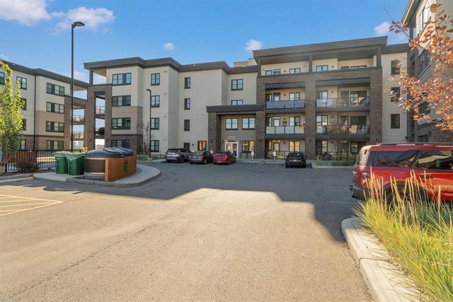 2204, 80 Greenbriar Place Nw, Calgary