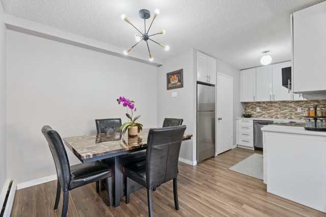 137, 3809 45 Street Sw, Calgary