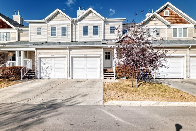 104 Country Village Lane Ne, Calgary