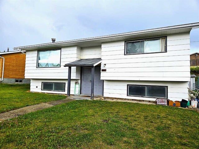 10918 97 Avenue, Grande Cache