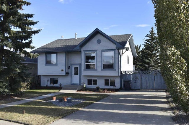 4923 55 Street, Alix