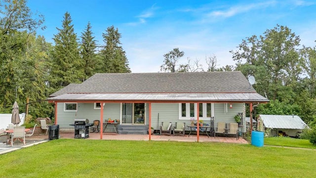 2, 431014 Range Road 250, Rural Ponoka County