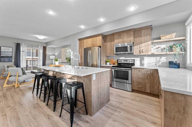 108 Nolanlake Villas Nw, Calgary