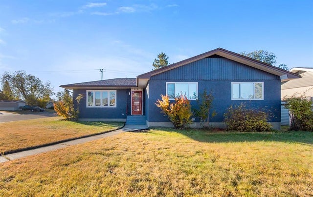 5301 44 Street, Olds