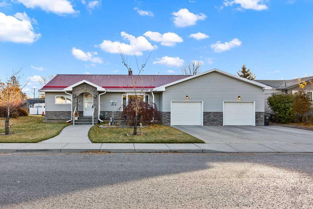 1012 8 Street Sw, High River