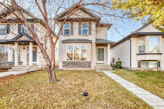 201 Cranberry Square Se, Calgary
