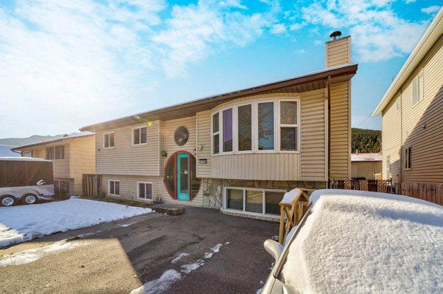 11538 21 Avenue, Blairmore