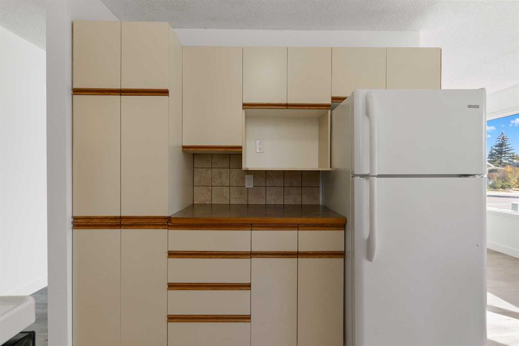 2 West Barrett Place, Cochrane – Residential Detached Listing Photo 15