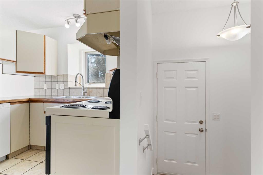 2 West Barrett Place, Cochrane – Residential Detached Listing Photo 30