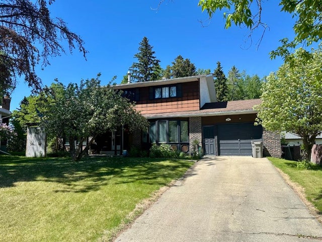 83 Feero Drive, Whitecourt