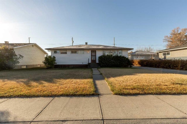 452 27 Street, Fort Macleod