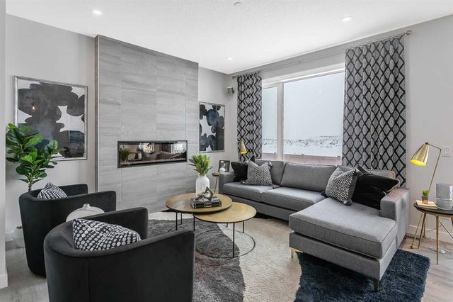 286 Hotchkiss Manor Se, Calgary