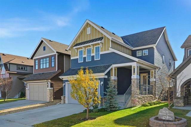 1925 Reunion Terrace Nw, Airdrie