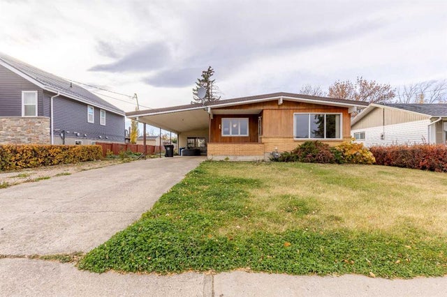 124 N 200 E, Raymond