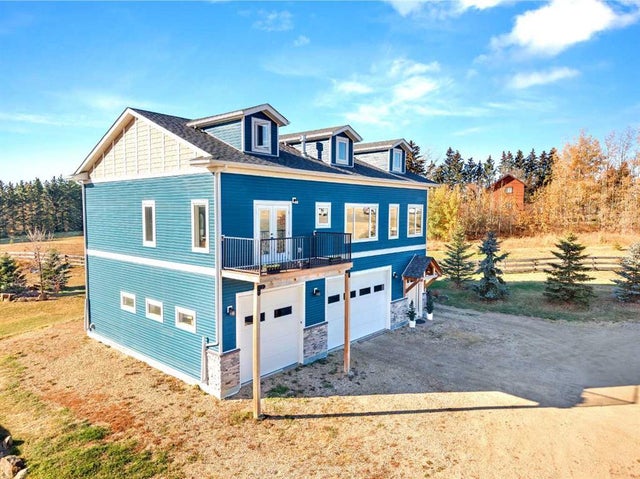 1505 Township Road 394, Rural Lacombe County