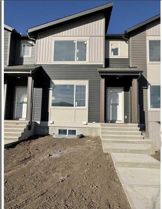 3598 Chestermere Boulevard, Chestermere