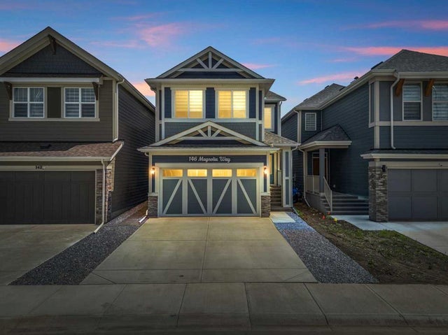 146 Magnolia Way Se, Calgary