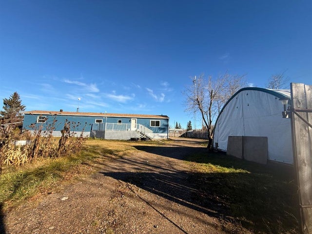 1212 Main Street, Rural
