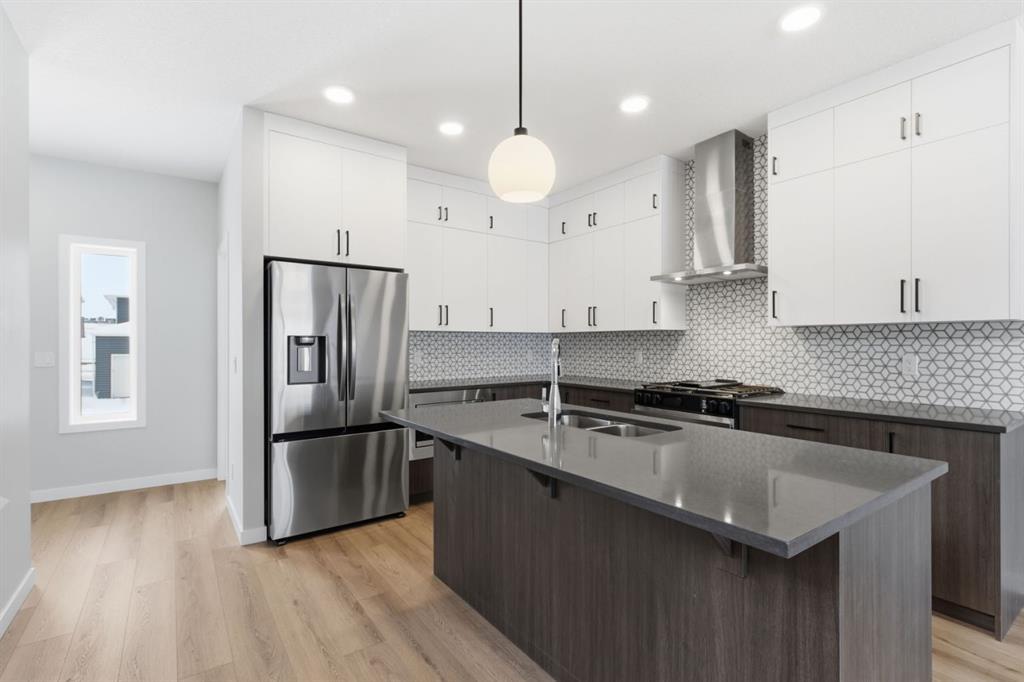 440 Lewiston Landing Ne, Calgary