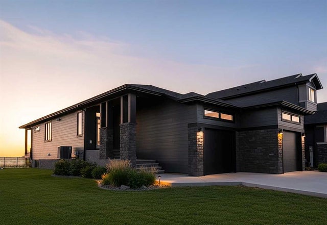 1712 Sixmile View S, Lethbridge