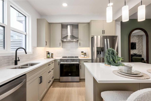 306, 437 Alpine Avenue Sw, Calgary