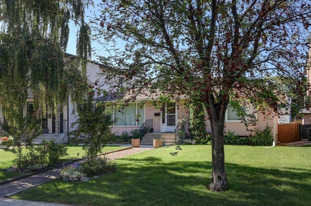 1731 46 Avenue Sw, Calgary