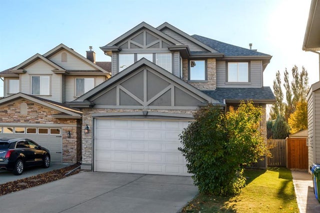 153 Kincora Bay Nw, Calgary