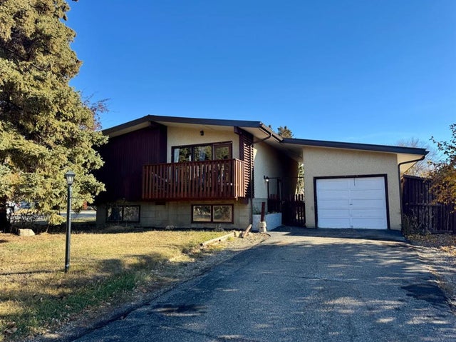 10417 117 Street, Fairview