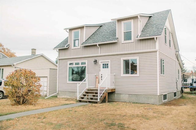 5013 57 Street, Stettler