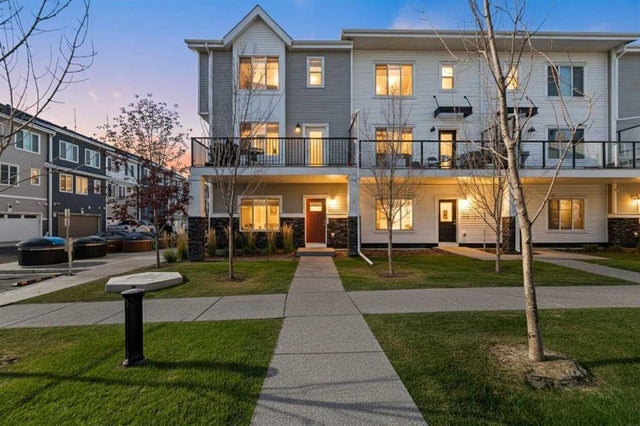 218, 669 Savanna Boulevard Ne, Calgary