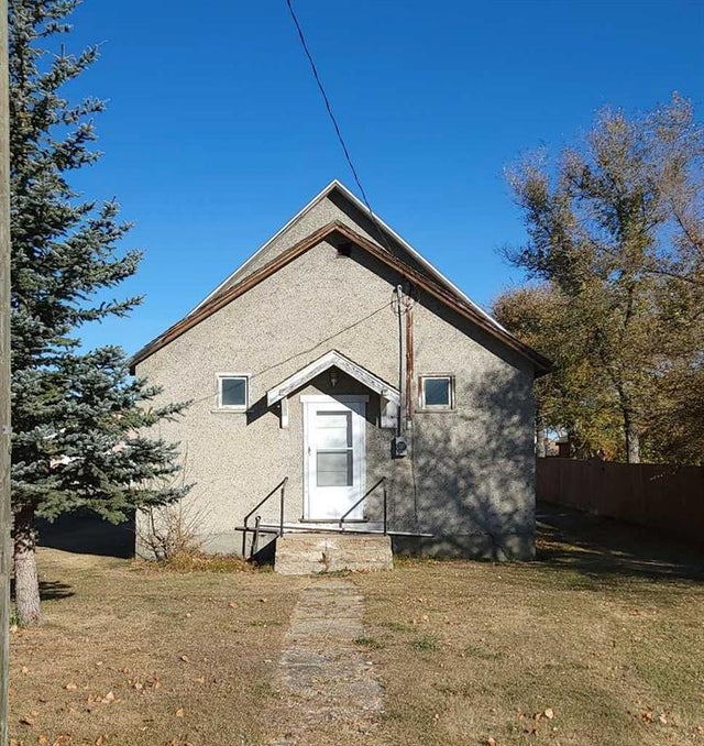 110 1 Avenue E, Craigmyle