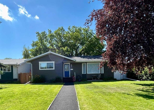 34 Wright Avenue, Red Deer